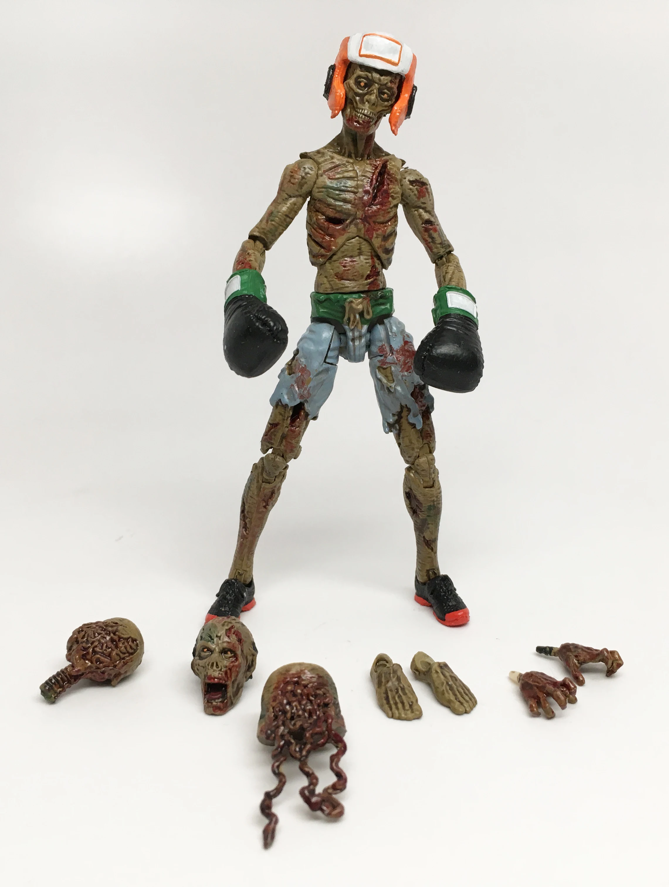 BFS Boss Fight Studio 1/18 Zombie Z Series Female Fighter Police