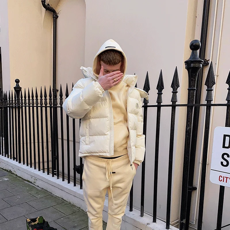 

PUFFER JACKET-cream