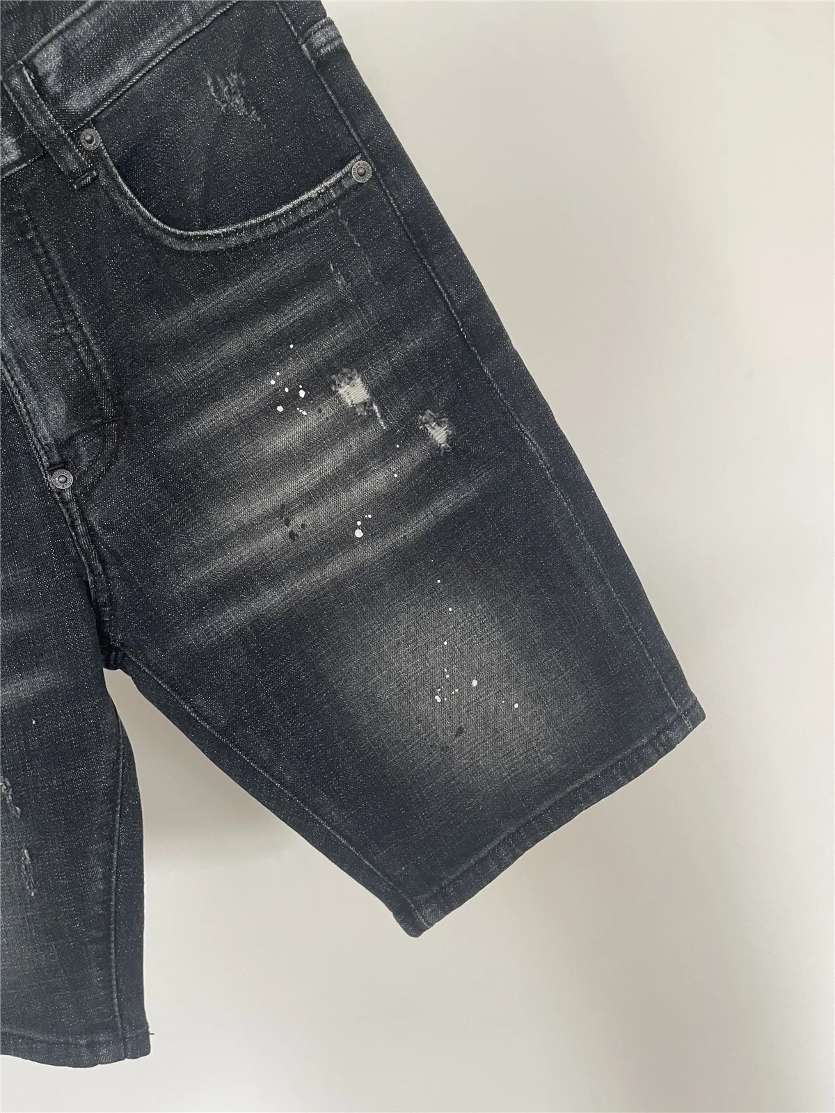 Spring and Summer 2025 New Jeans Trendy Men's Washed Grinding Patch Paint Slim-fit Micro-elastic Denim Shorts for Men 3
