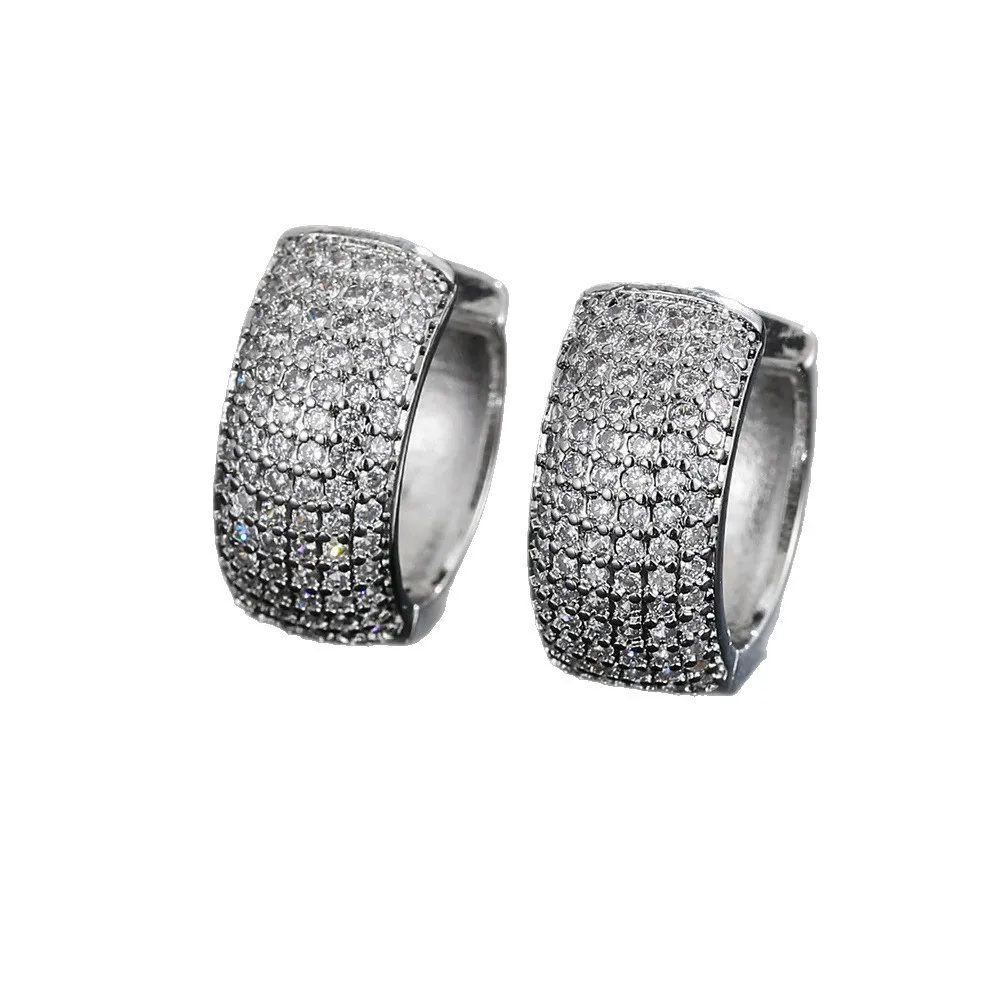 Luxury Zirconia Pave Wide Big Hoop Earrings Detail