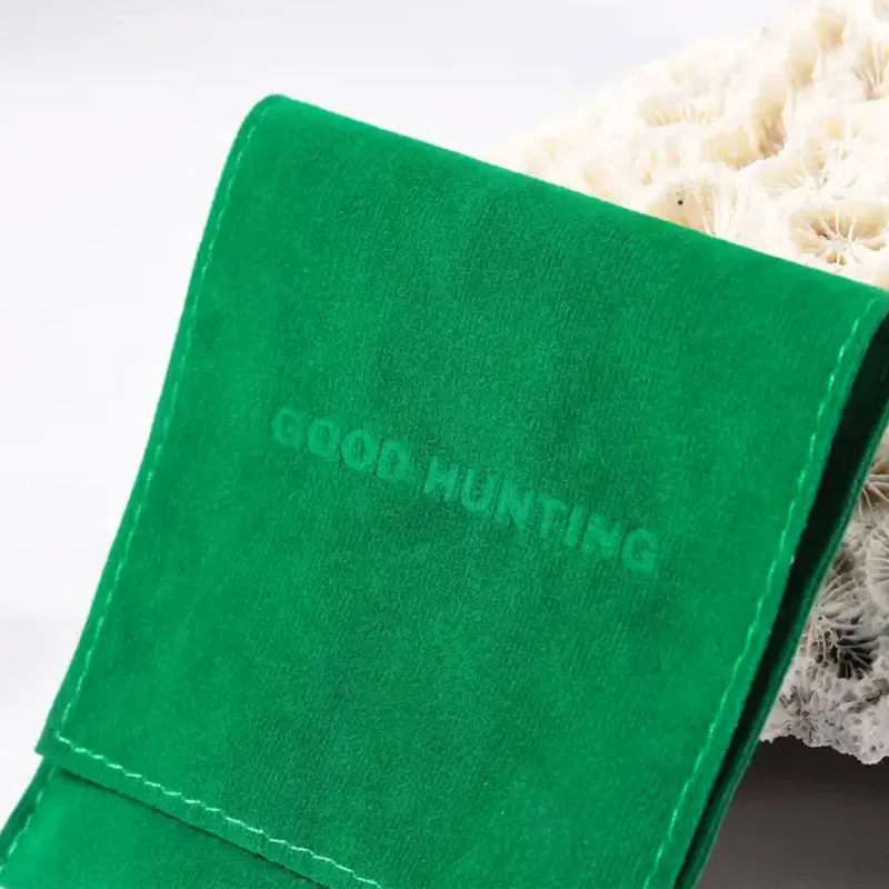 Green Velvet Envelope Bags 5x6cm 7x7cm 10x15cm Embossing Print Logo Flannel Flap Pouches Jewelry Suede Gift Sack