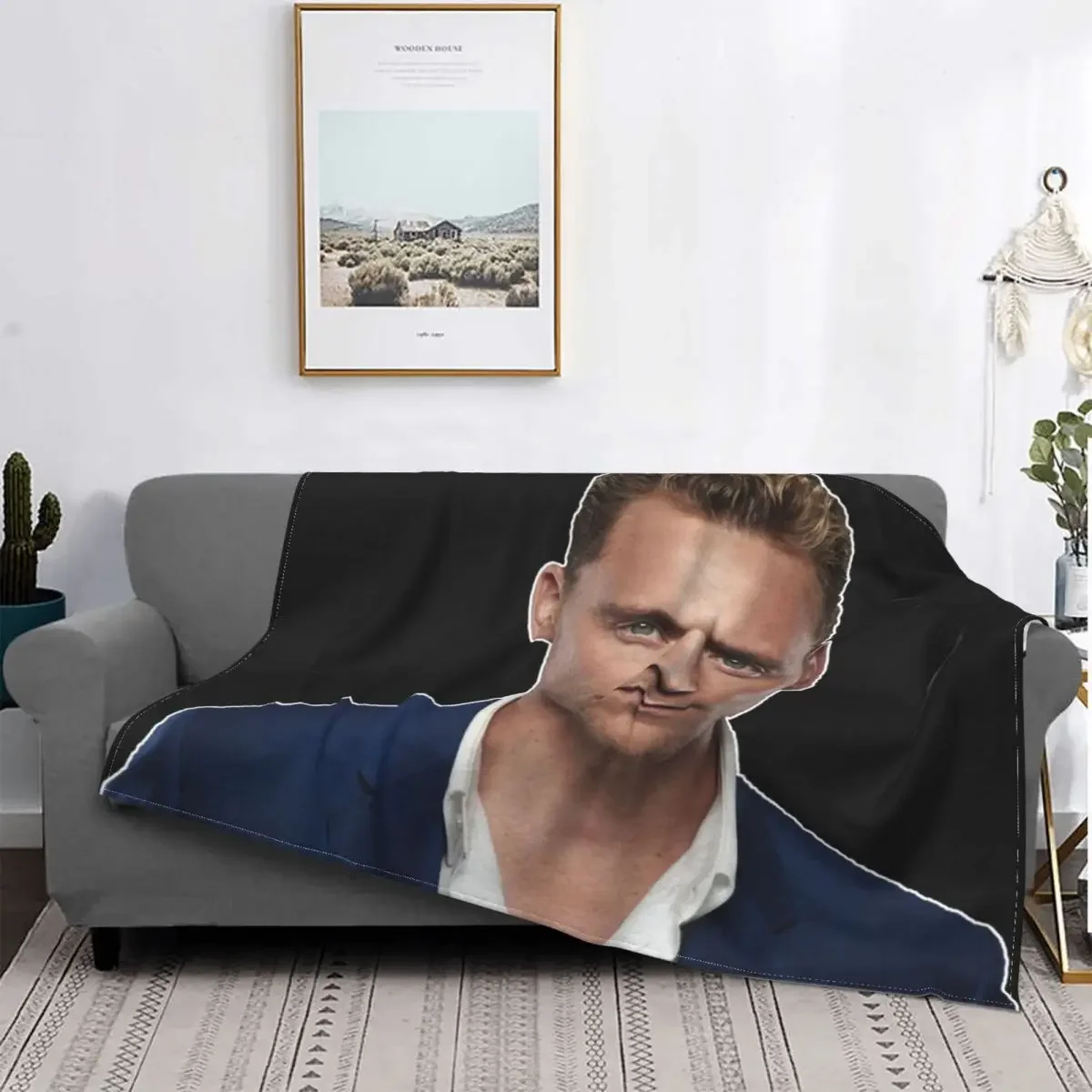 

Tom Hiddleston Fan Art Merch Blanket Flannel Printed Actor Portable Super Soft Throw Blankets for Bedding Car Plush Thin Quilt