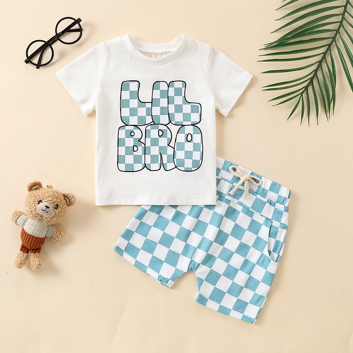 여름  남아용 LILSLS 프린트 반팔 티셔츠와 하늘색 체크무늬 반바지 세트..