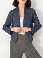 Miyake Pleated Coat Women's Early Autumn New Style 2023 Fashionable Versatile Suit Collar One Button Temperament Short Suit Top 2