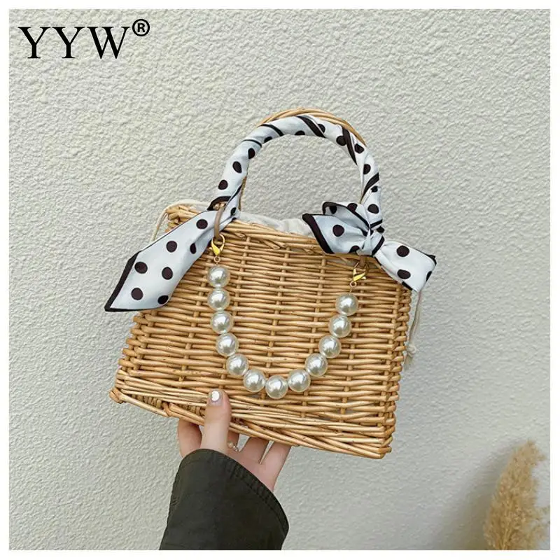 New Straw Basket Bag Handbag Large Capacity Woven Shoulder Bag Rattan BeachBag Bohemia Vacation Lady Tote Travel Woven Bags