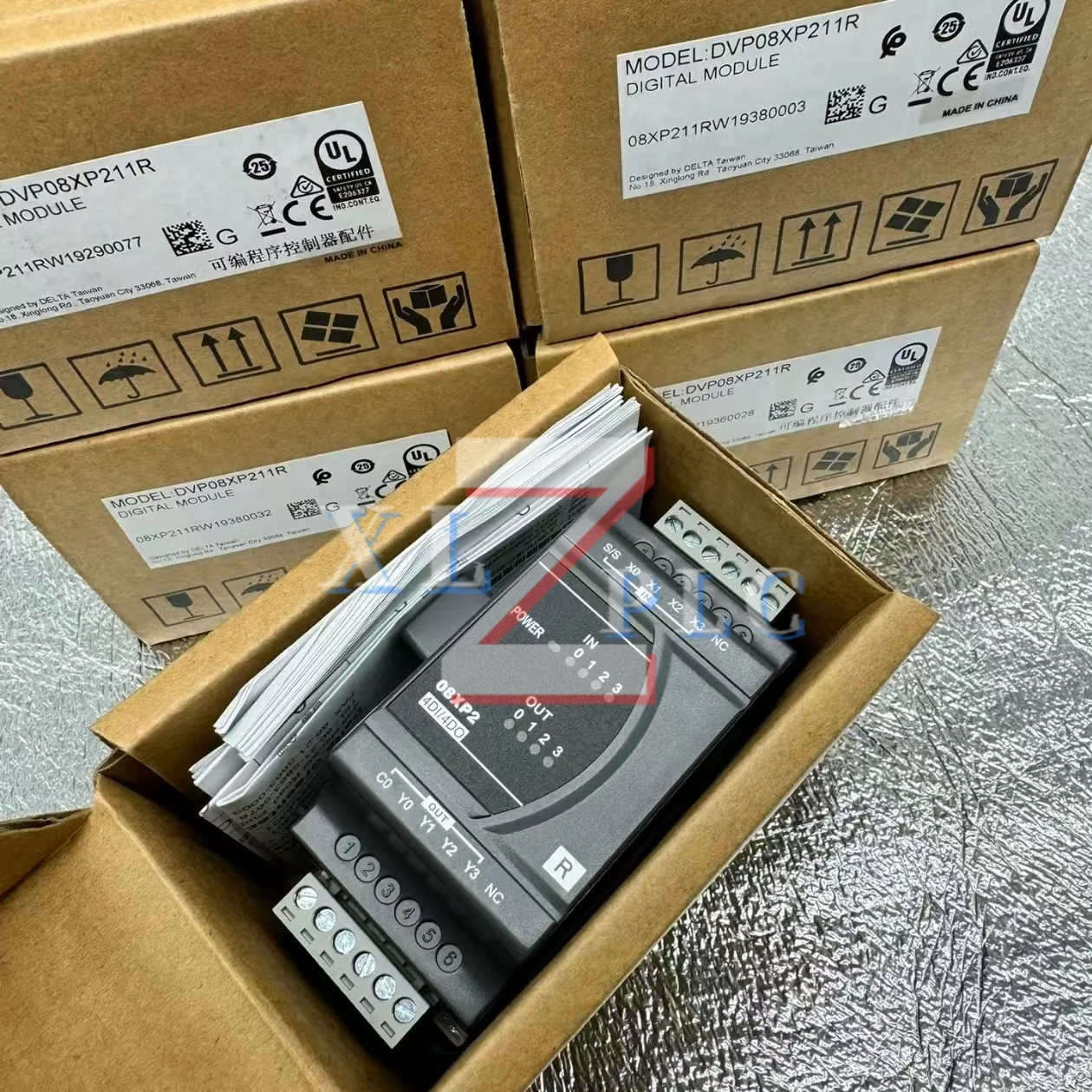 PLC 모듈 재고 있음 DVP08SP11R DVP08XM211N DVP08XN211R DVP08XN211T DVP08XP211R DVP10SX11R DVP10SX11T