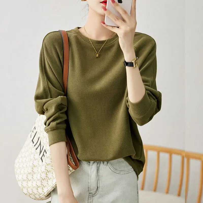 Autumn Fashion Solid Color Loose All-match Sweatshirts Women Bottoming Shirt New Classic Long Sleeve O-collar Lady Top 2022