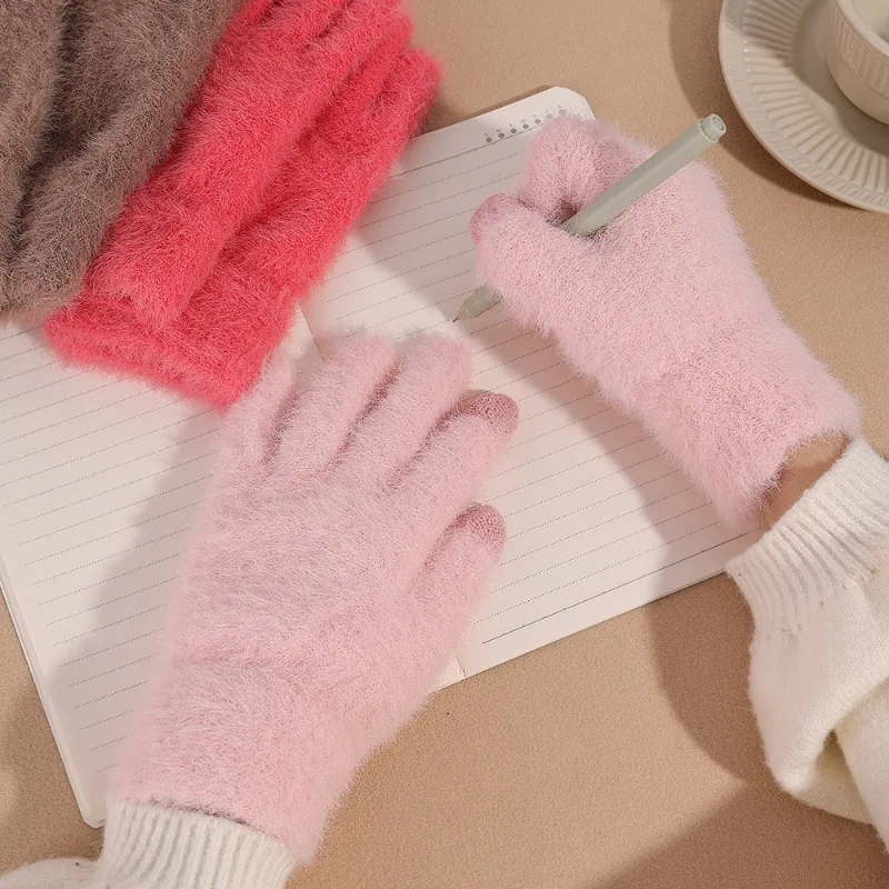 Рисунок 3 - Зимние плотные плюшевые теплые