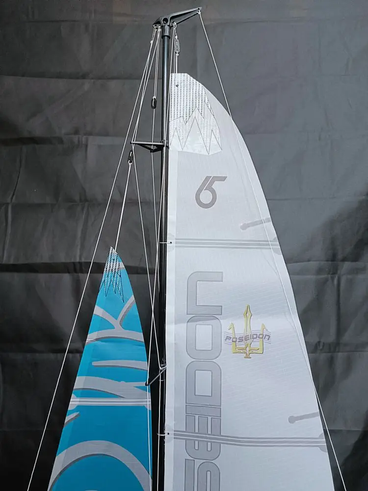 Remote-Controlled Sailboat Haishen 650 4-Channel Sailboat Model 2.4g Fiberglass Boat Rc Racing Sailboat Kid's Outdoor Toy Gift 6