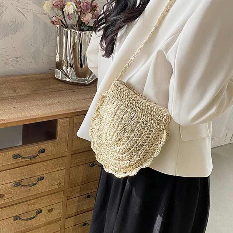 Women Fashion Woven Handbag Straw Woven Tote Bag Vacation Shoulder Bag Large Capacity Ethnic Style for Beach Travel