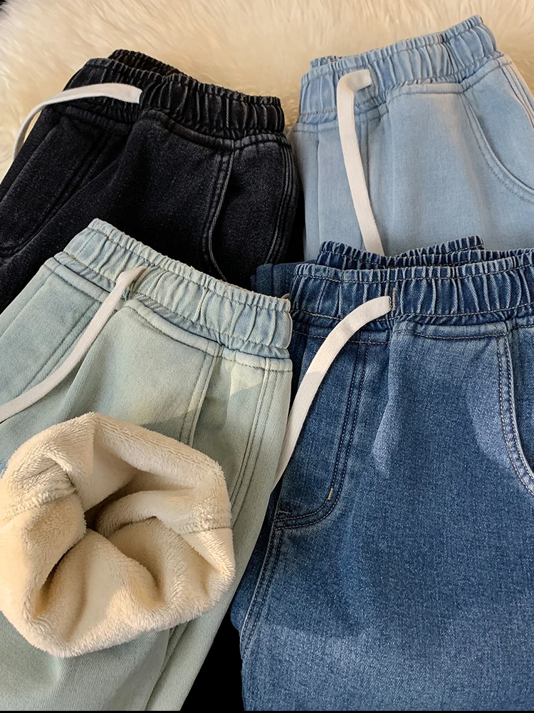 Winter Men's Jeans Korean Fashion Fleece Liner Thick Warm Straight Denim Pants Washed Cotton Retro Blue Wide Leg Jean Trousers 2