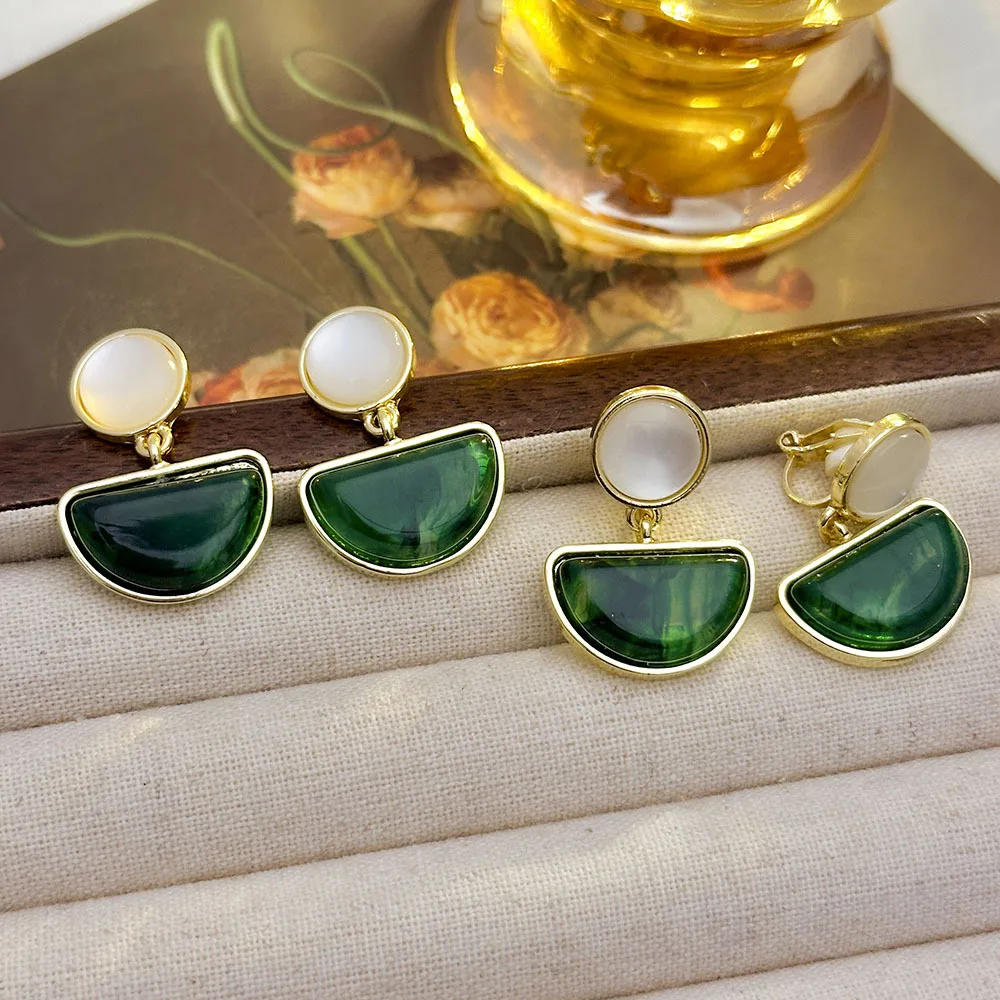 Ear Clip Earrings Clip Earrings Ear Clip Simple Fake Piercings Geometric Clip On Earrings Women Non Pierced Resin Jewelry Boucle D'Oreille