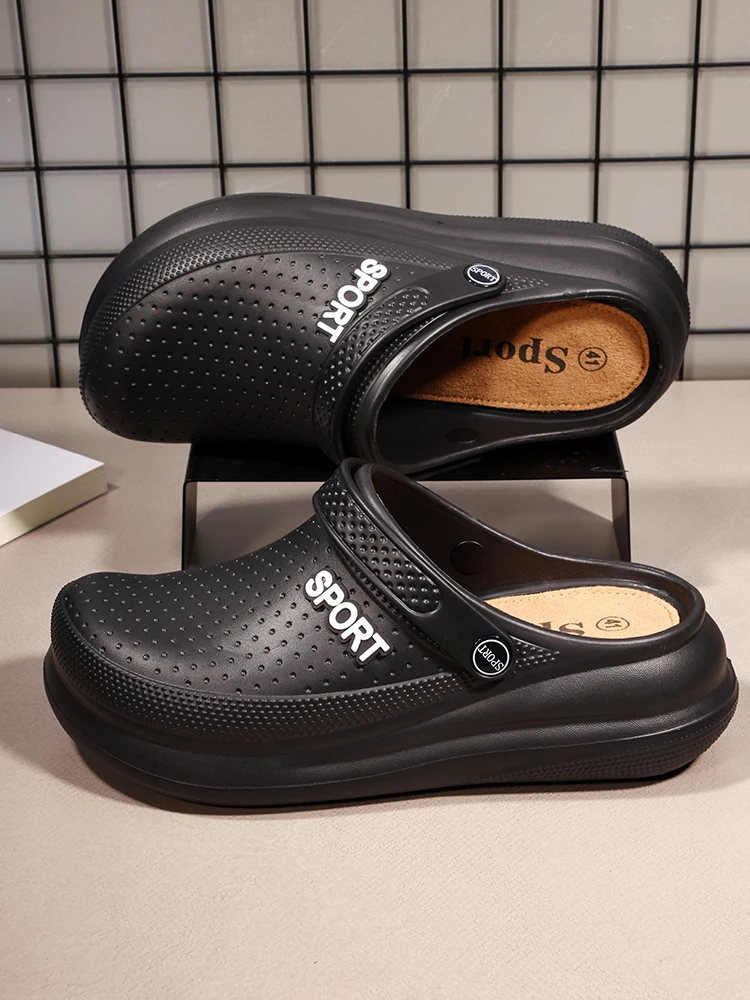 ثقب أحذية الرجال الصيف خفيفة الوزن إيفا الاتجاه المنزل الصنادل قباقيب أحذية الرجال باوتو النعال في الهواء الطلق الصنادل المريحة حجم 39-45