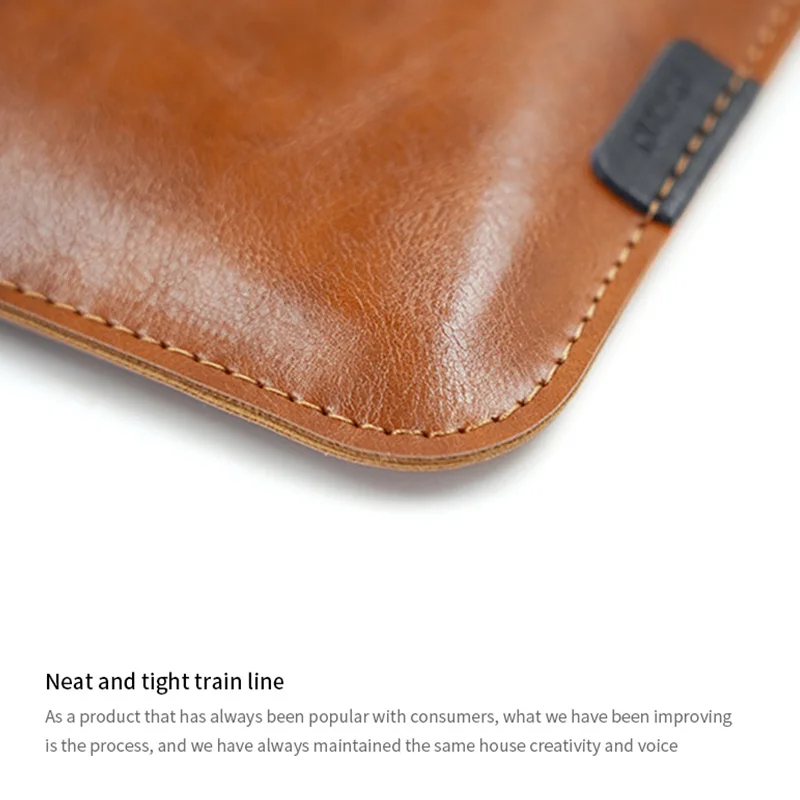 Elegant 15.6-Inch PU Leather Laptop Sleeve Case in Simple Design