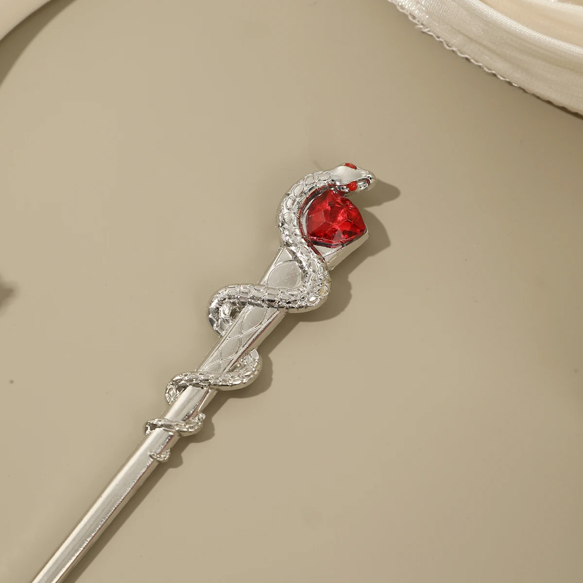 1pc Snake Shaped Crystal Hair Stick Chinese Style Elegant Hair Fork Vintage Hairpin Headwear Hair Accessories For Women Girls