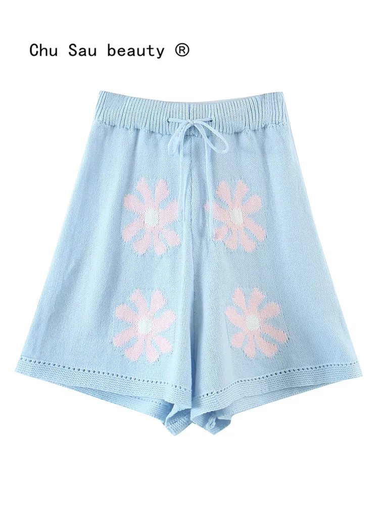 

Autumn Fashion Knit Shorts Woman 2022 New Sweet Cute Drawstring Elastic Waist Flower Jacquard Loose Shorts Female