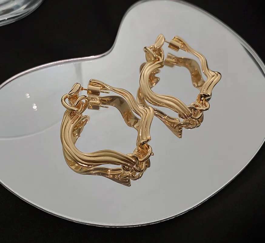 S925 silver needle stripe twisted geometry Baroque alloy simple design Earrings for women Fashion Jewelry