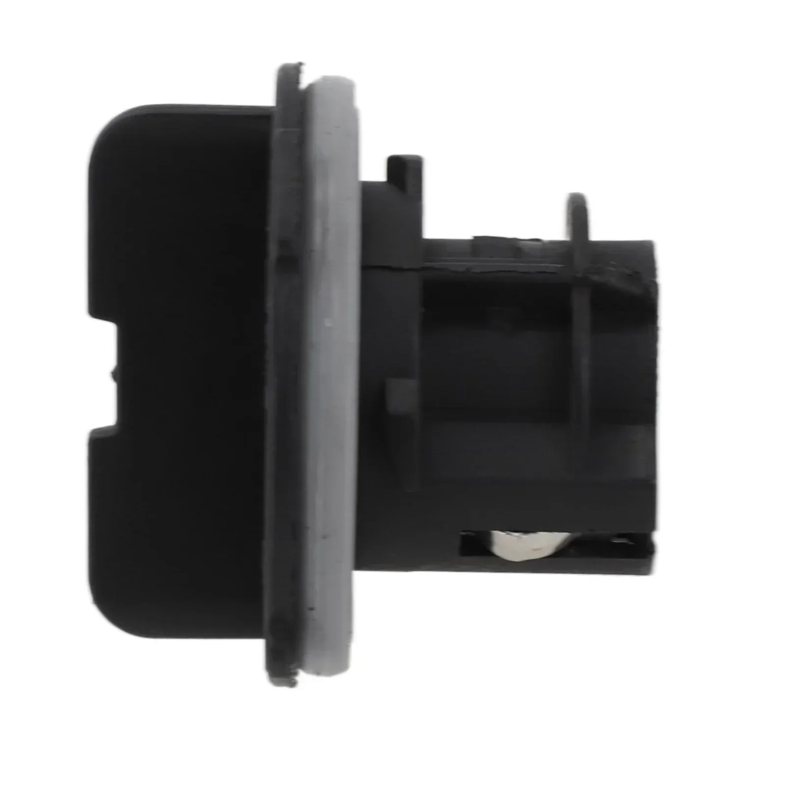 Daytime Running Light Bulb Holder Headlight Base 1x For Seat For 2009-2012 Leon Exeo 6J0941156A Automobiles Parts lamp holder headlight holder led lamp bulb base light bulb socket light holder