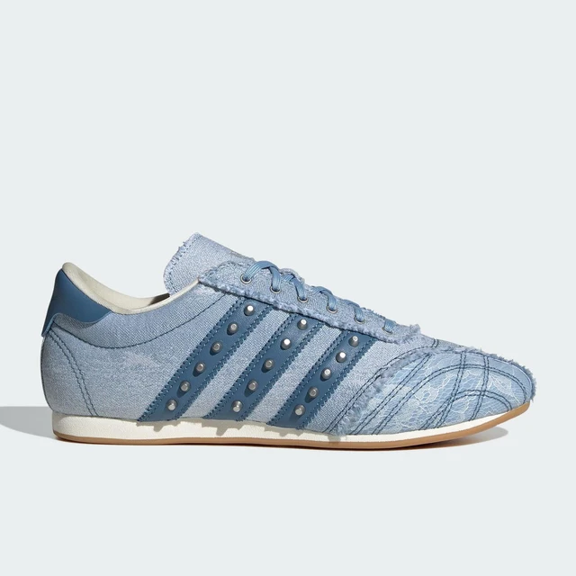 Adidas Originals Zapatillas deportivas informales de mezclilla de caña baja para mujer JS0161
