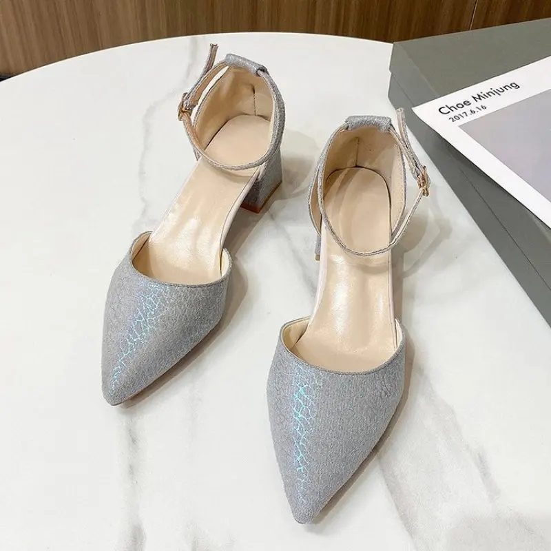 

2024 NEW Summer Fashion Low Heels Pointed Toe Simple Women Shoes Word Buckle Strap Hollow Single Shoes Mules Women Pumps Fashion