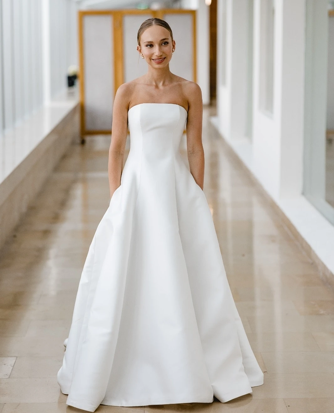High Qulaity Strapless Satin A Line Wedding Dresses  Custom Made Formal Bridal Grown 2024 Rode De Morrie 5