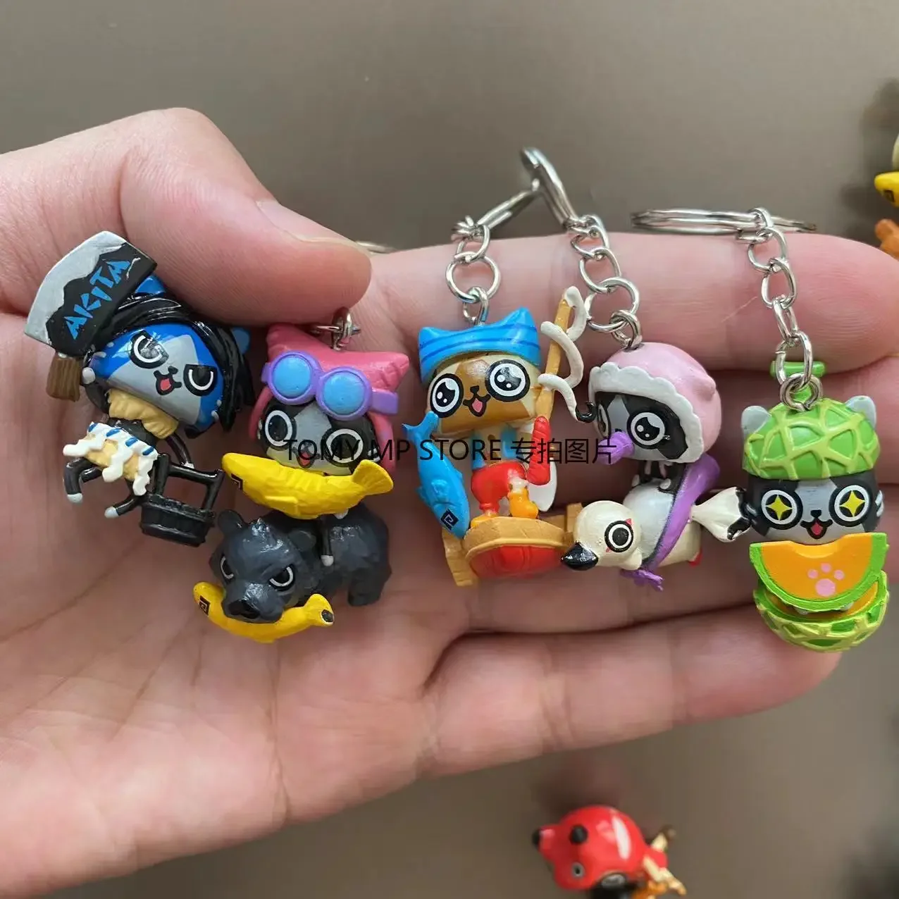 몬스터 헌터 월드 아이스 본 에일루로스 키 체인 코스프레 액션 피규어 모델 장난감 - AliExpress