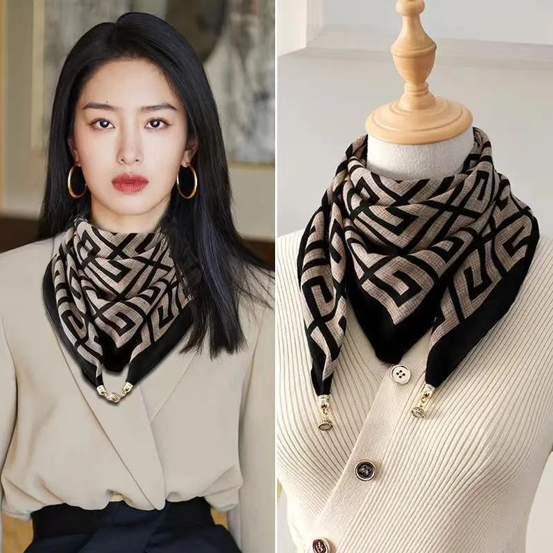 Luxury Magnetic Triangle Neck Scarf – 1