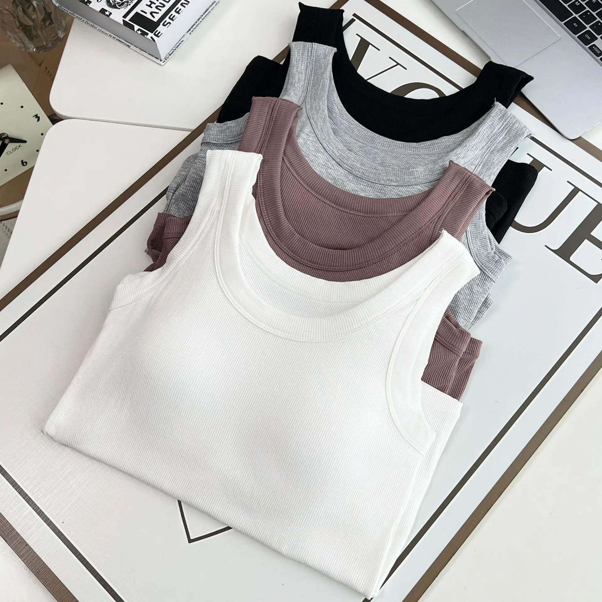 2025 Plus Size Tank Top Summer New Style 100KG Casual With Chest Pads And Ice Silk Sleeveless Vest For Women 1563