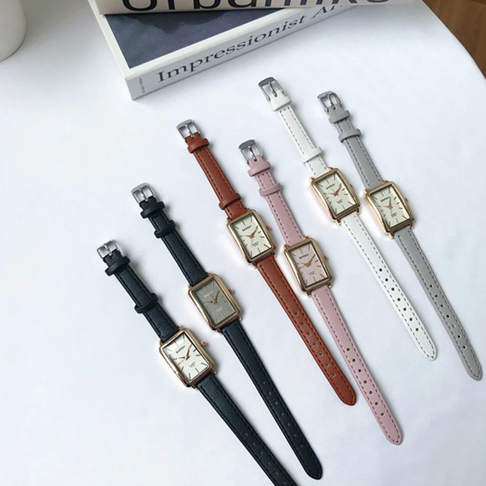 Retro Chic Women's Quartz Watch with Leather Strap - Wheat Ear Design