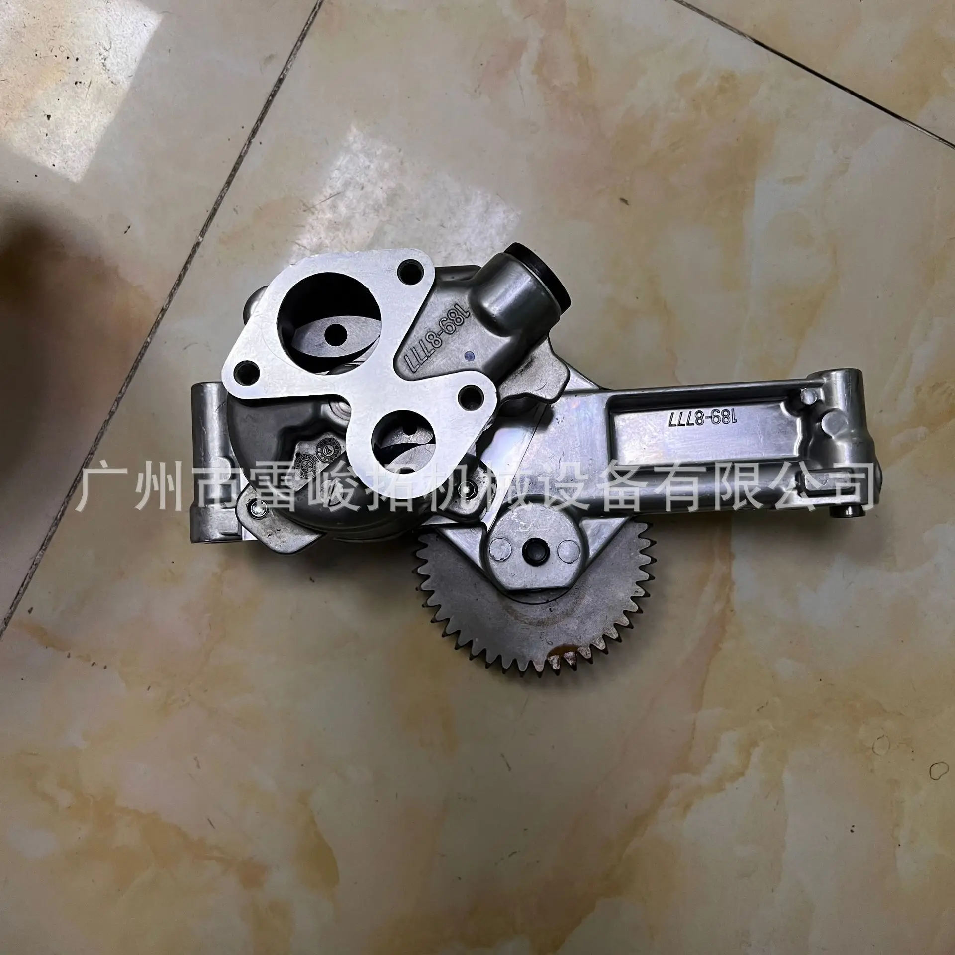 

Аксессуары для экскаватора, инженерного оборудования, масляный насос C7 200-4497 189-8777