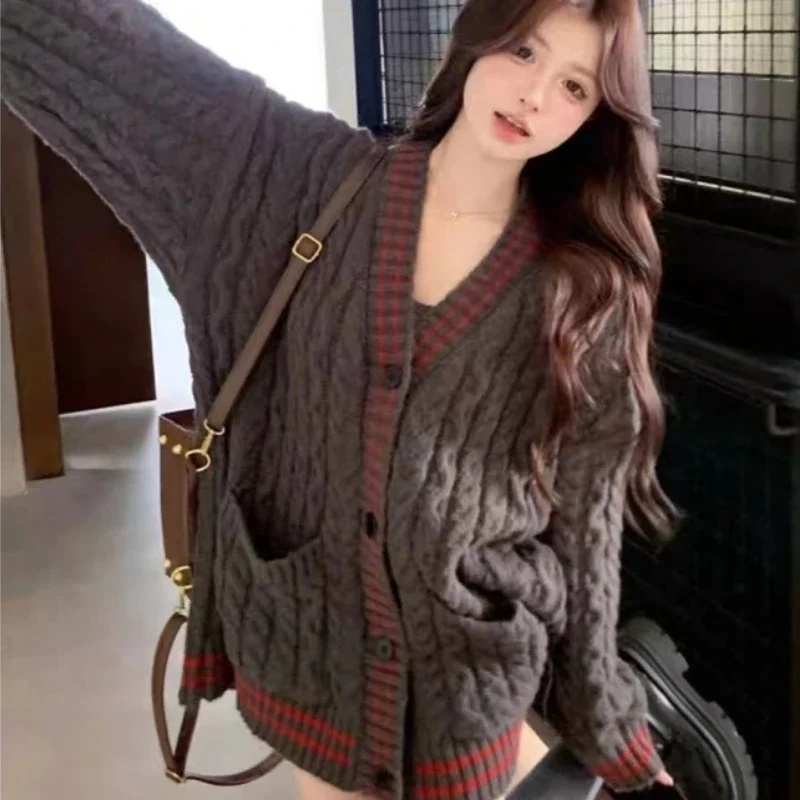 New Autumn Women's Cardigan Long-sleeved Sweater Fashion Elegant Winter V-neck Single-breasted Knitwear with Pocket Jacket