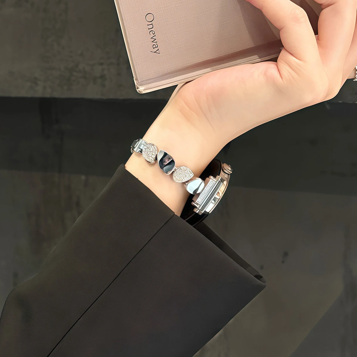 Elegant Diamond Bracelet Metal Watchband - Women's 20/22/18mm Strap