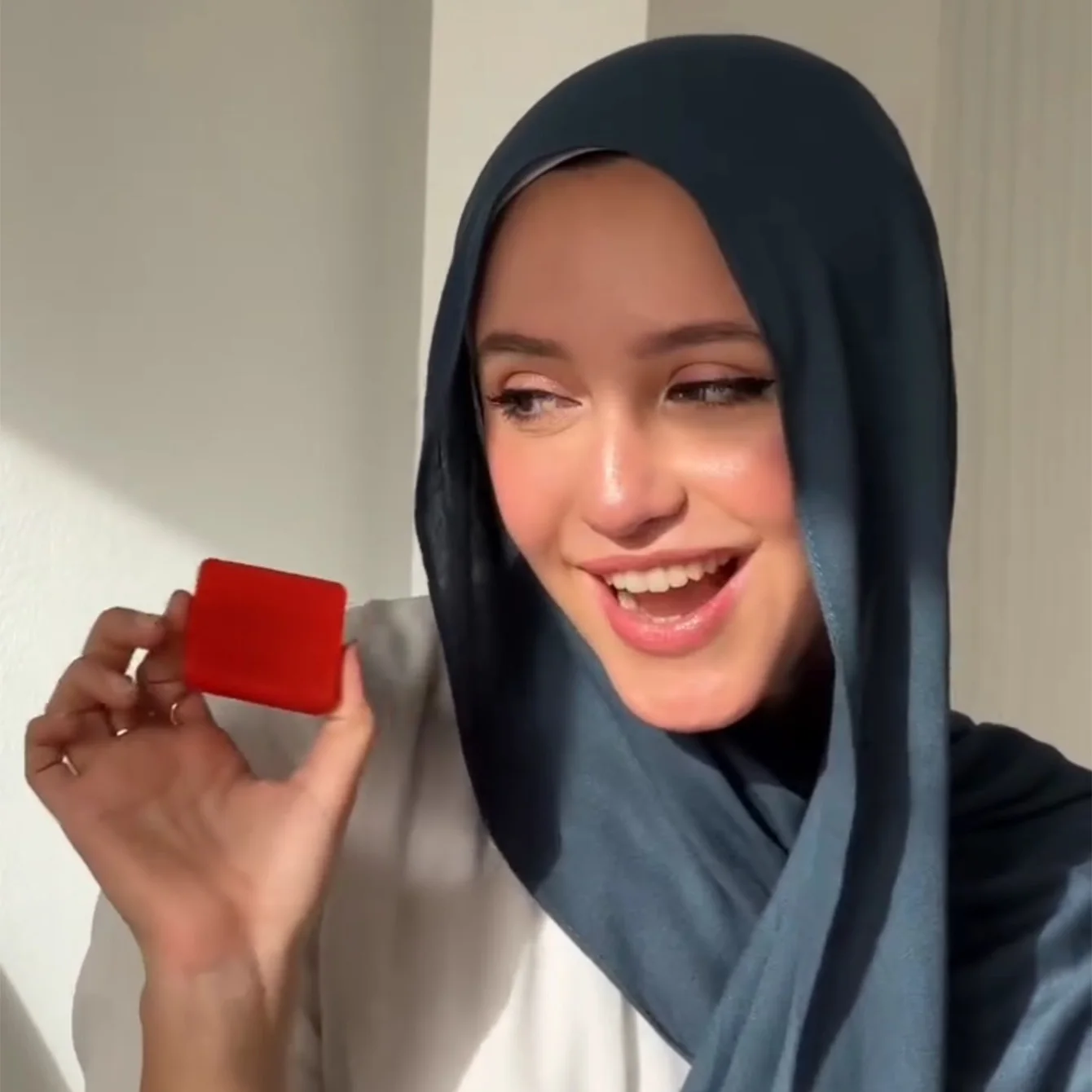 2 Box Set Double Sided Hijab Tape Fashion Beauty. S6c4ba8af674d4aee998ddf0450f78c45j