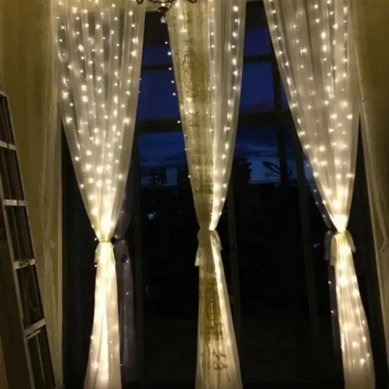 Description Picture 4 of itemUSB Remote LED String Curtain Lights Wedding Lighting Fairy Garland Falsh Lights for Christmas Holiday Home Bedroom Decoration