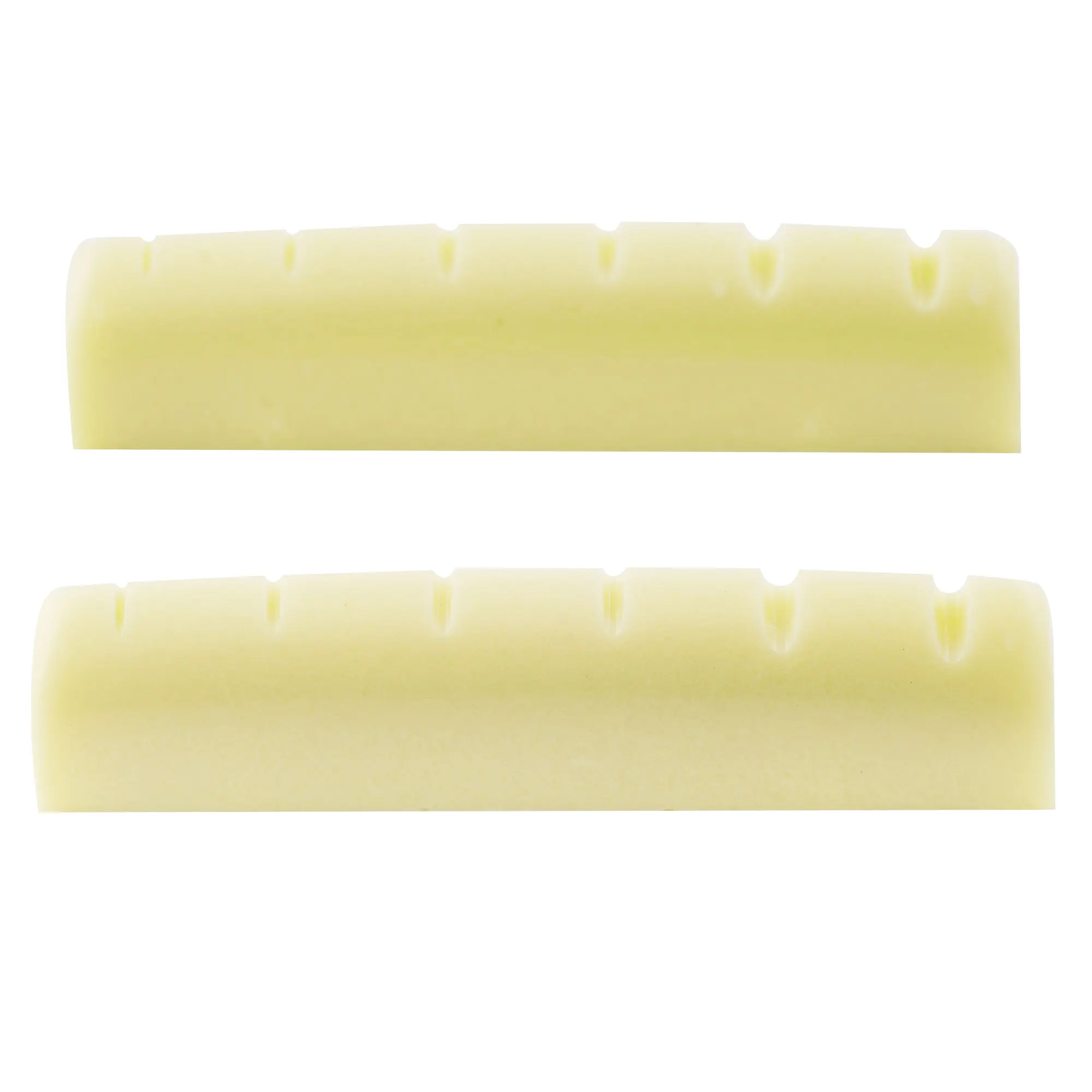 Musiclily Pro Urea-Harz Kunststoff Gitarrensaitenhalter mit Schlitzen, 43mm, Flacher Boden für 6-Saitige LP-Style oder Akustikgitarren (2er-Set) – Detail 7