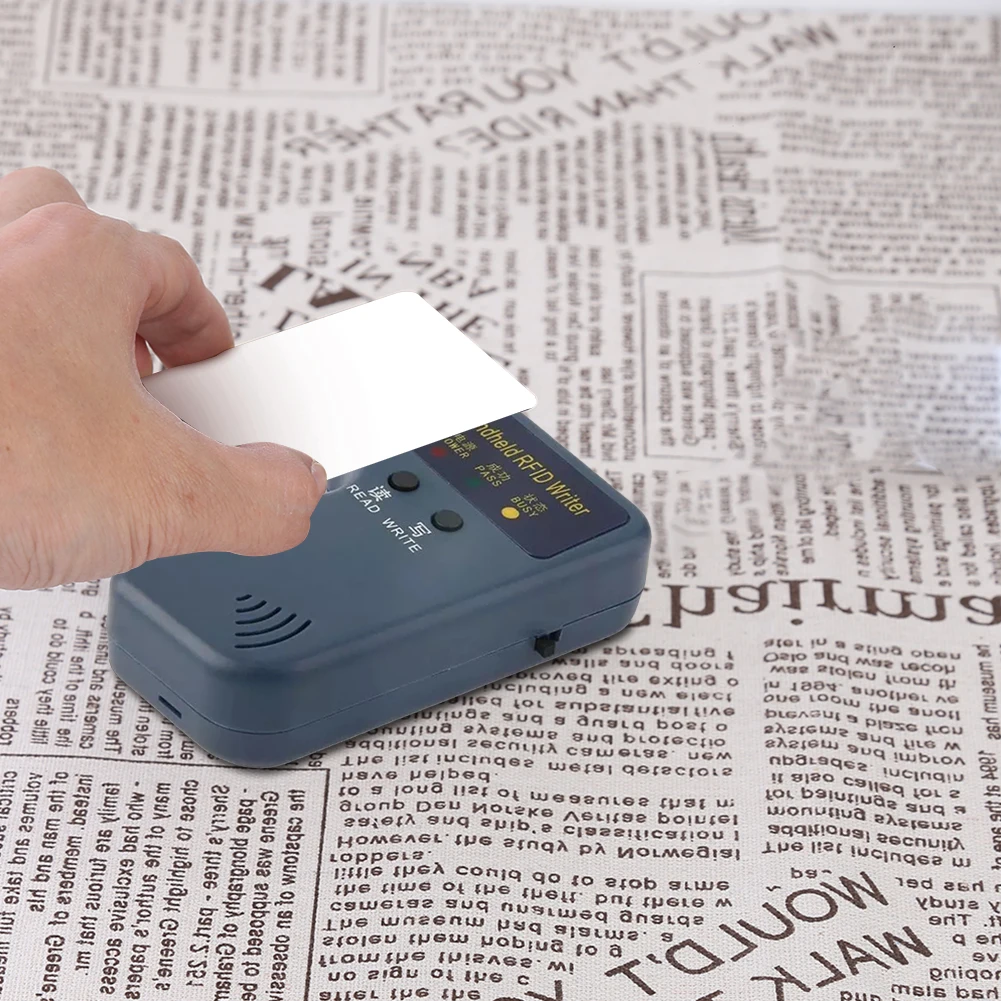Repetitive Handheld 125KHz EM4100 5200 RFID ID Card Writer Copier Duplicator Programmer + 5pcs T5577 Rewritable Keyfobs Tags