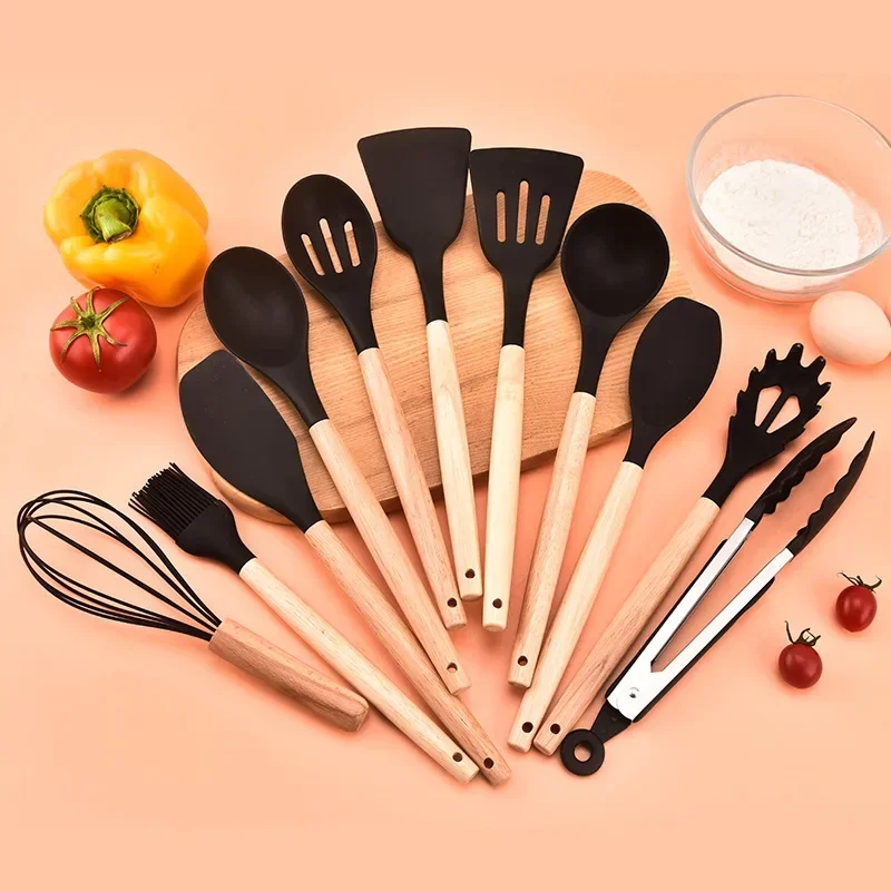 Description Picture 3 of item12Pcs Silicone Cooking Utensils Set Wooden Handle Kitchen Cooking Tool Non-stick Cookware Spatula Shovel Egg Kitchenware Beaters