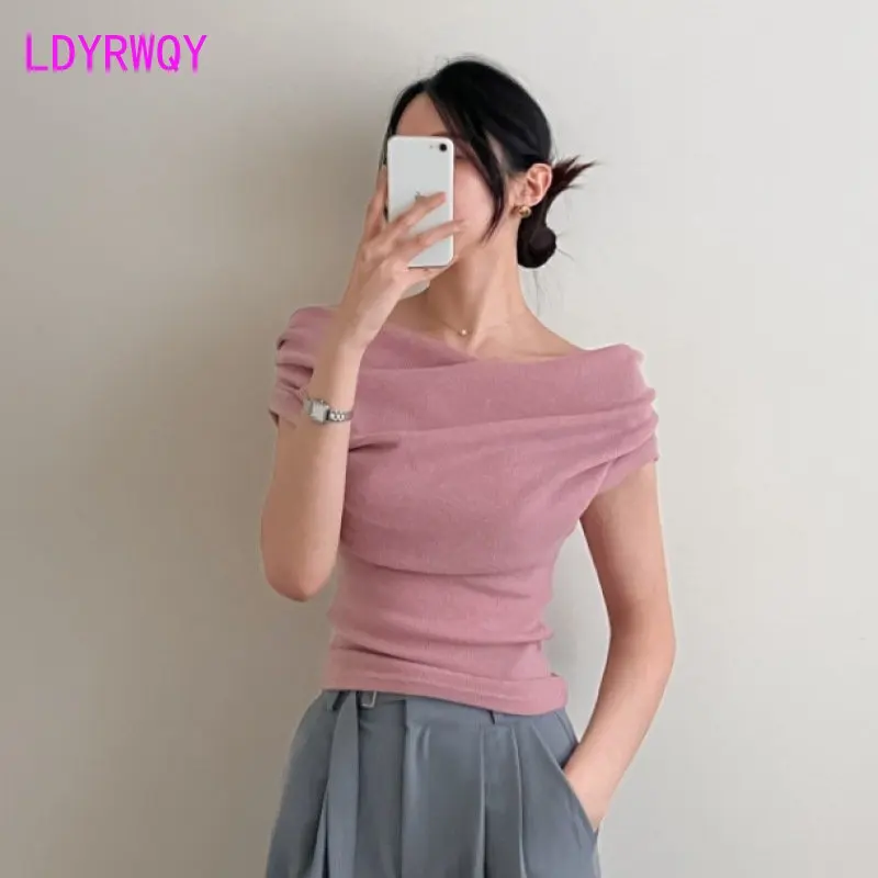 

2023 Summer New Design Feel Oblique Shoulder Versatile Short Sleeve Slim Fit One Line Neck Slim Top T-shirt for Women