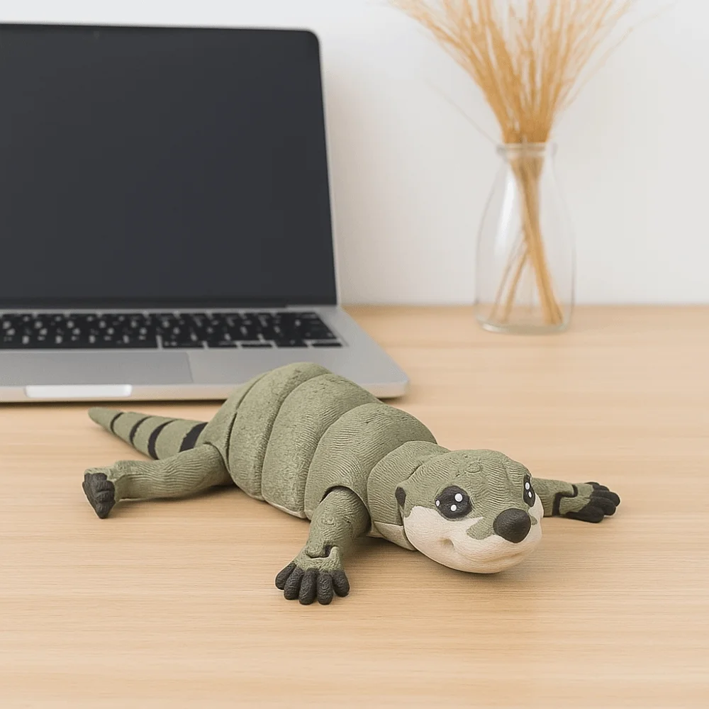 Charming 3D Printed Multi-Jointed Otter Figurine - Cute and Artfully Designed Gift