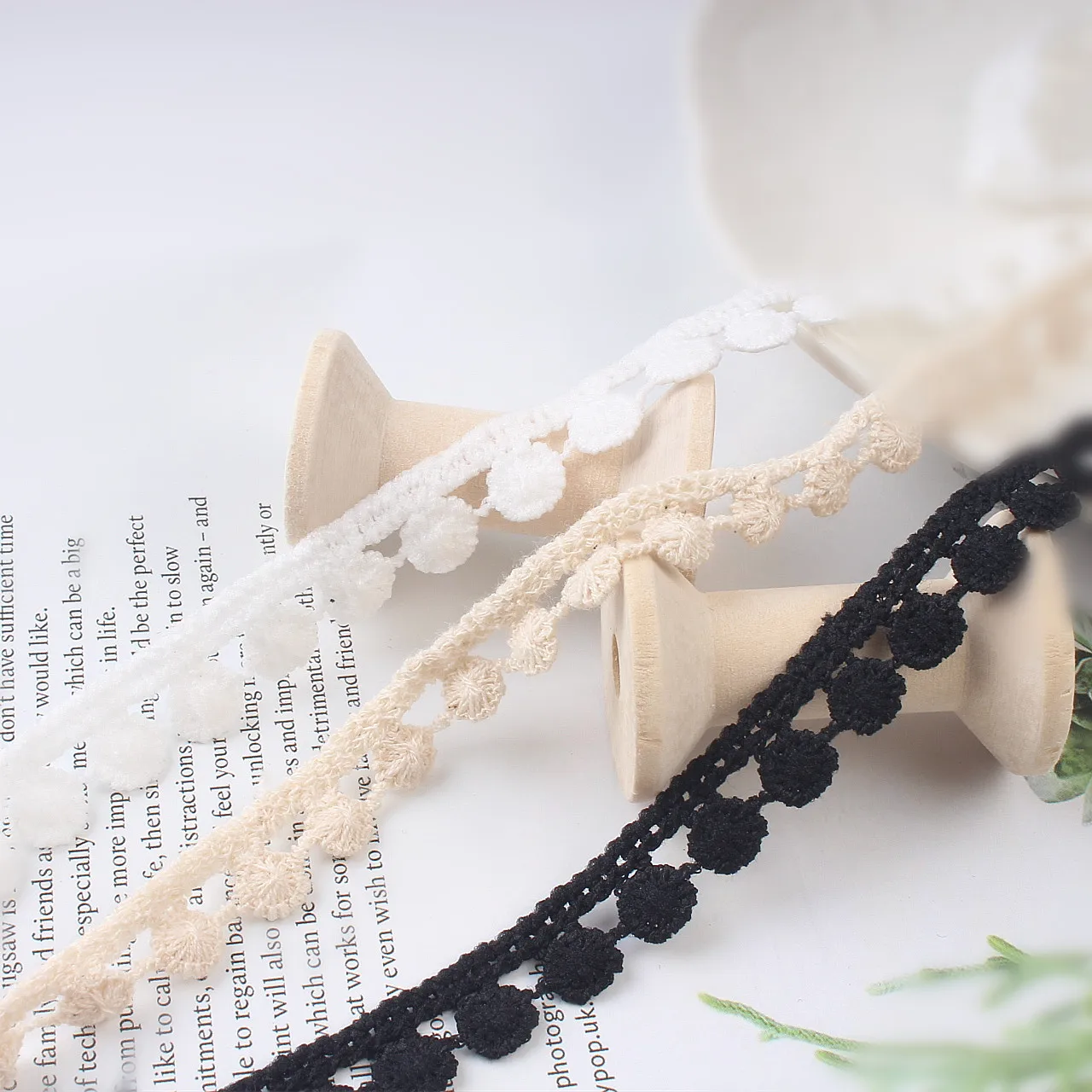 Lace Fabric Lace Ribbon Lace Garment Accessories Lace Sewing Supplies 5 10Yards/Lot 13mm Cotton Lace Trims Pompom Ball Fringe