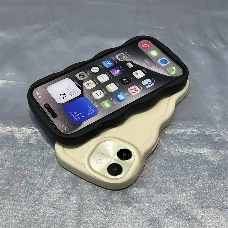 Solid Color Silicone Shock-Absorbing Wave Phone Case