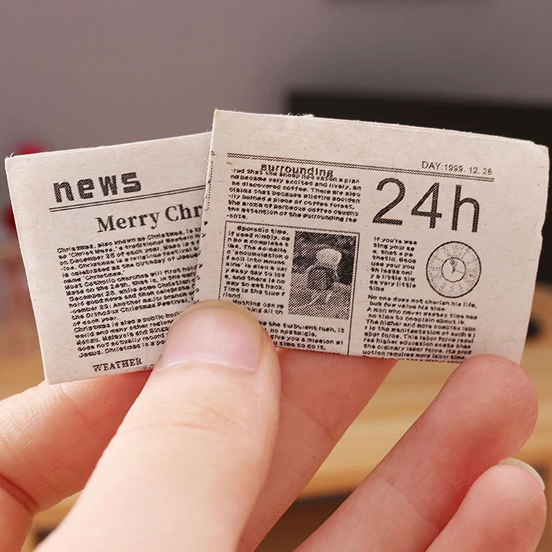 1/12 Dollhouse Miniature Retro Newspaper Set Simulation Model Toys Accessories accessori per bambole 4