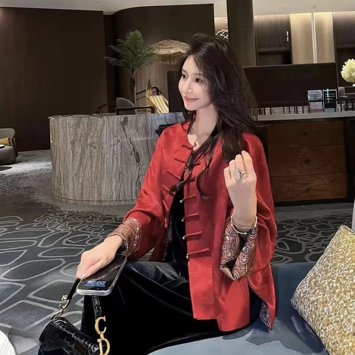 Red New Chinese style Women's 2025 New High end Tang style Coat with high-end buckle fashion