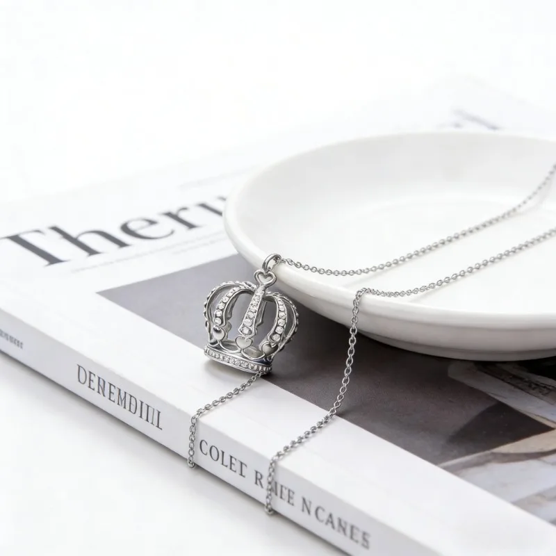 Elegant Crown Pendant Necklace Large Clavicle Chain Sweater Chain Fashion Jewelry Accessory Multiple Colors for Women Girls Gift