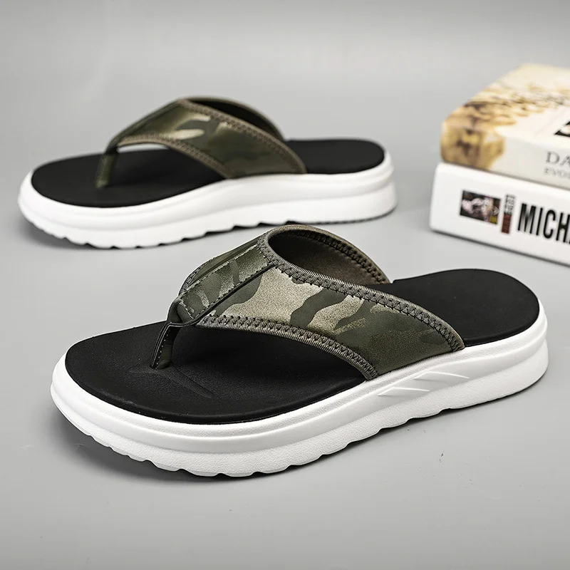 Libisevad sussid meestele Libisemisvastased mugavad libisemisvastased suvised sussid paksu tallaga sise- ja välistingimustes kasutamiseks_voghion.com