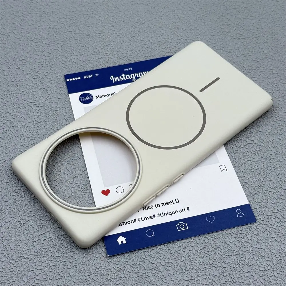 Magnetic PC Skin-Friendly Drop-Proof Phone Back Cover with Simple and Durable Design