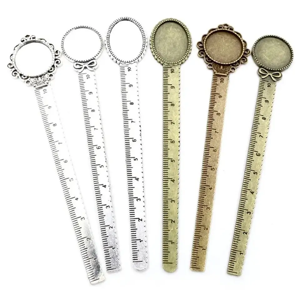 NBEADS 24pz 3 stili Kit Vassoio Ciondolo Segnalibro 2 colori, 12pz Segnalibro Stile Tibetano Cabochon 12pz Cupola Cabochon In Vetro Trasparente per La Lettura Regalo Crafting Segnalibro Fai Da Te