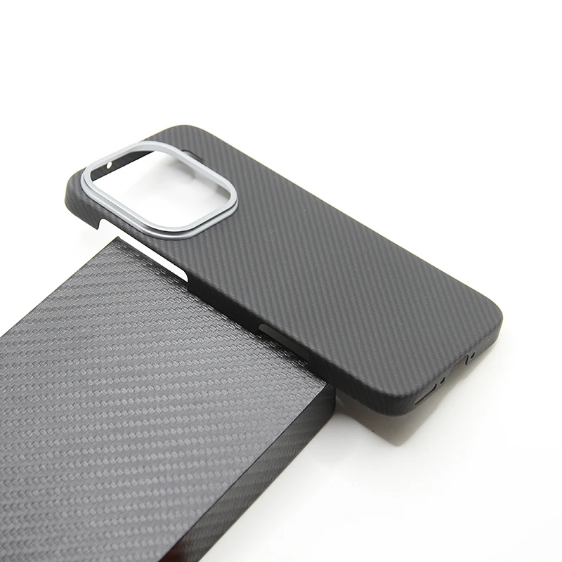 حافظة ZXKE من الألياف الحقيقية لهاتف OPPO Find X9 X9Pro غطاء جزءا لا يتجزأ من صفائح الحديد المغناطيسي دعم السيارة Magsafe غلاف من ألياف الأراميد