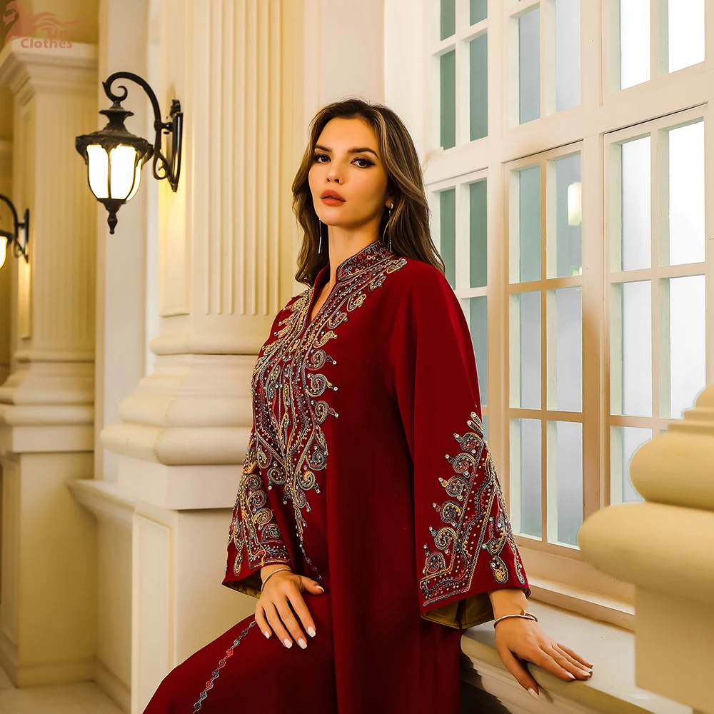 فستان سهرة ماكسي مطرز فاخر