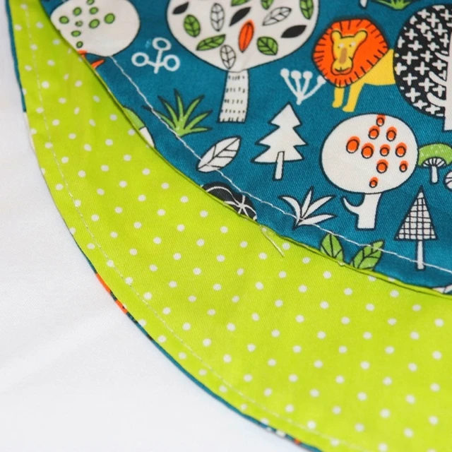 Parrot Anti-scratch Shoulder Protector Cape Cover for Bird Poops Shawl Guard with Toy for Small Large Birds 2